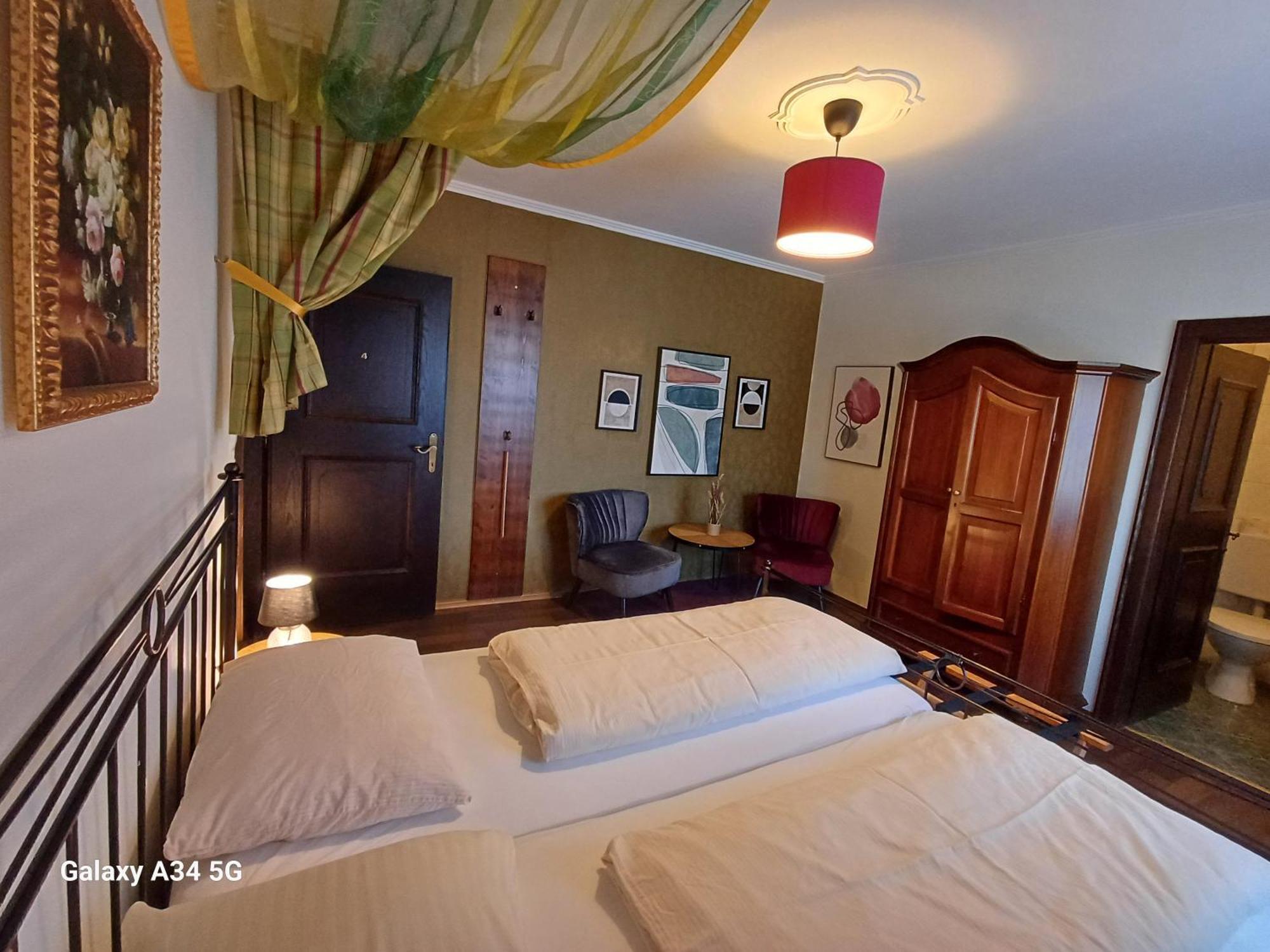 Haus Am Moos Bed & Breakfast Salzburg Room photo